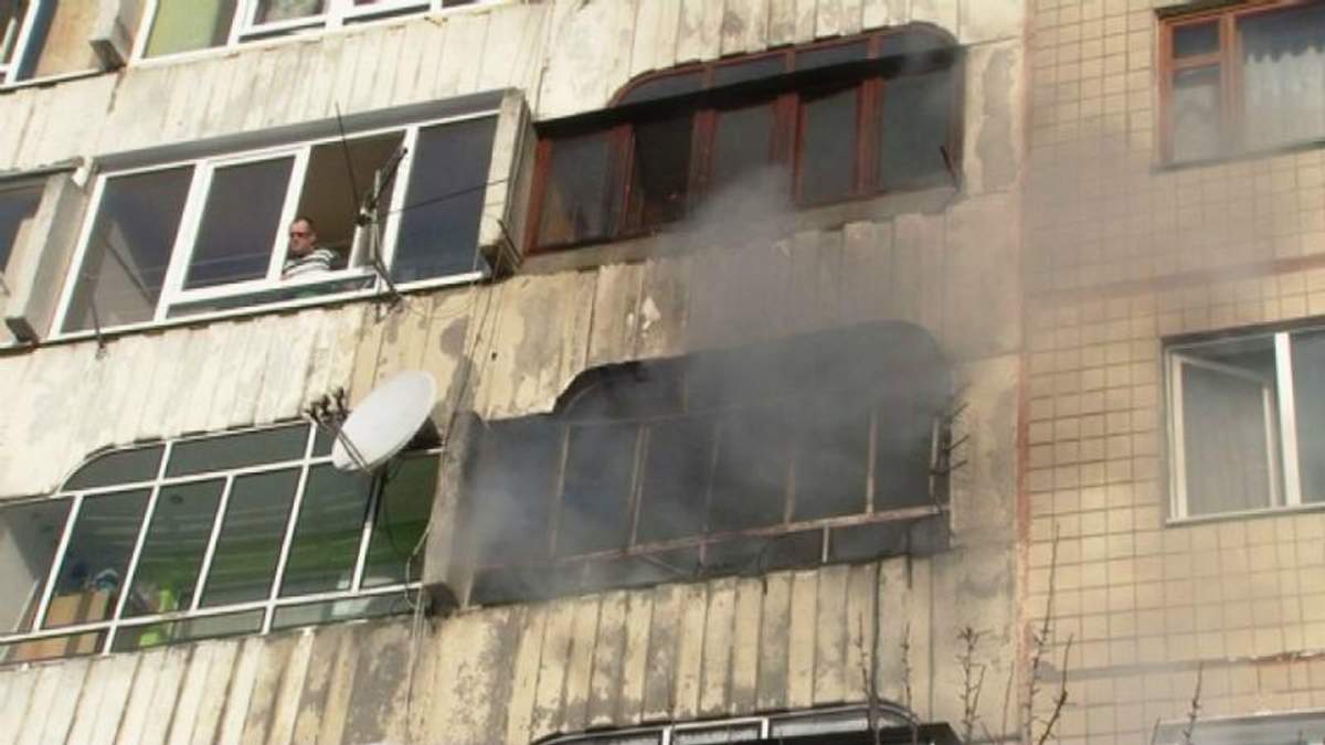 У Львові горіла багатоповерхівка У Львові горіла багатоповерхівка