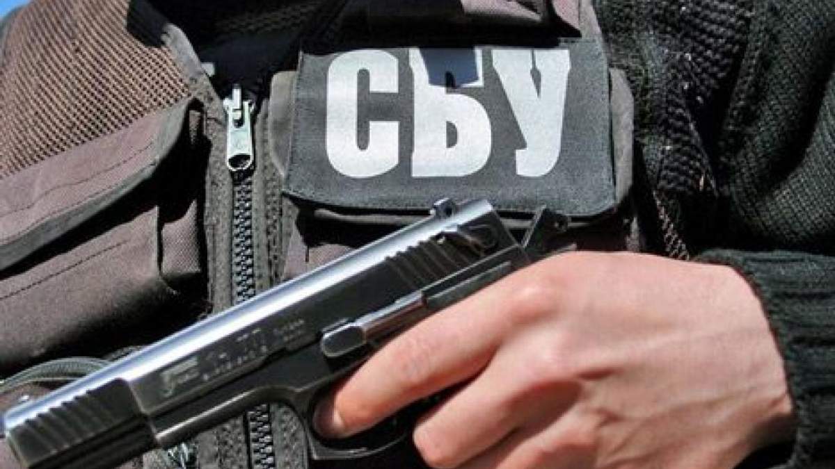 СБУ знайшла хабарника у своїх лавах СБУ знайшла хабарника у своїх лавах