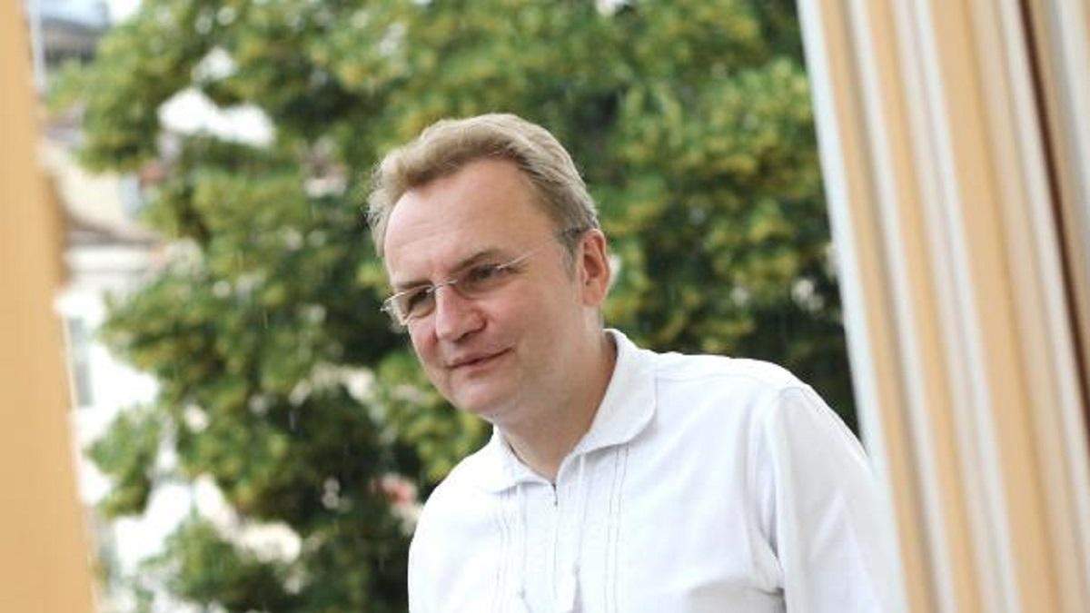 Прокурори САП вручили підозру Андрію Садовому Прокурори САП вручили підозру Андрію Садовому