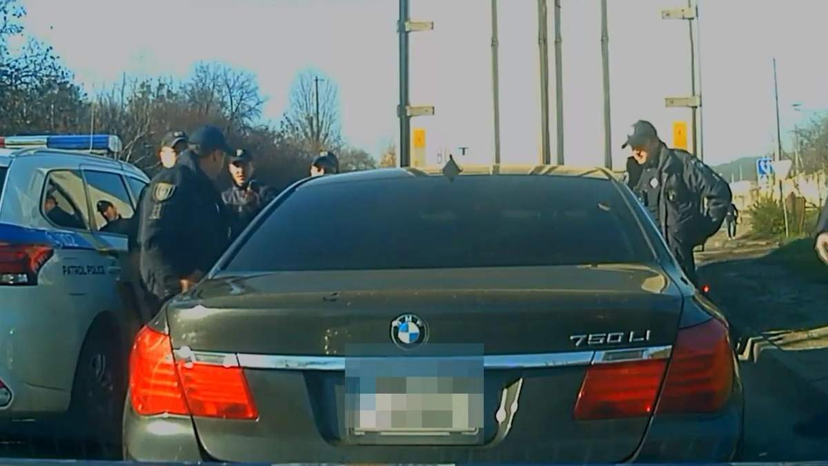 Задержание водителя BMW во Львове Задержание водителя BMW во Львове