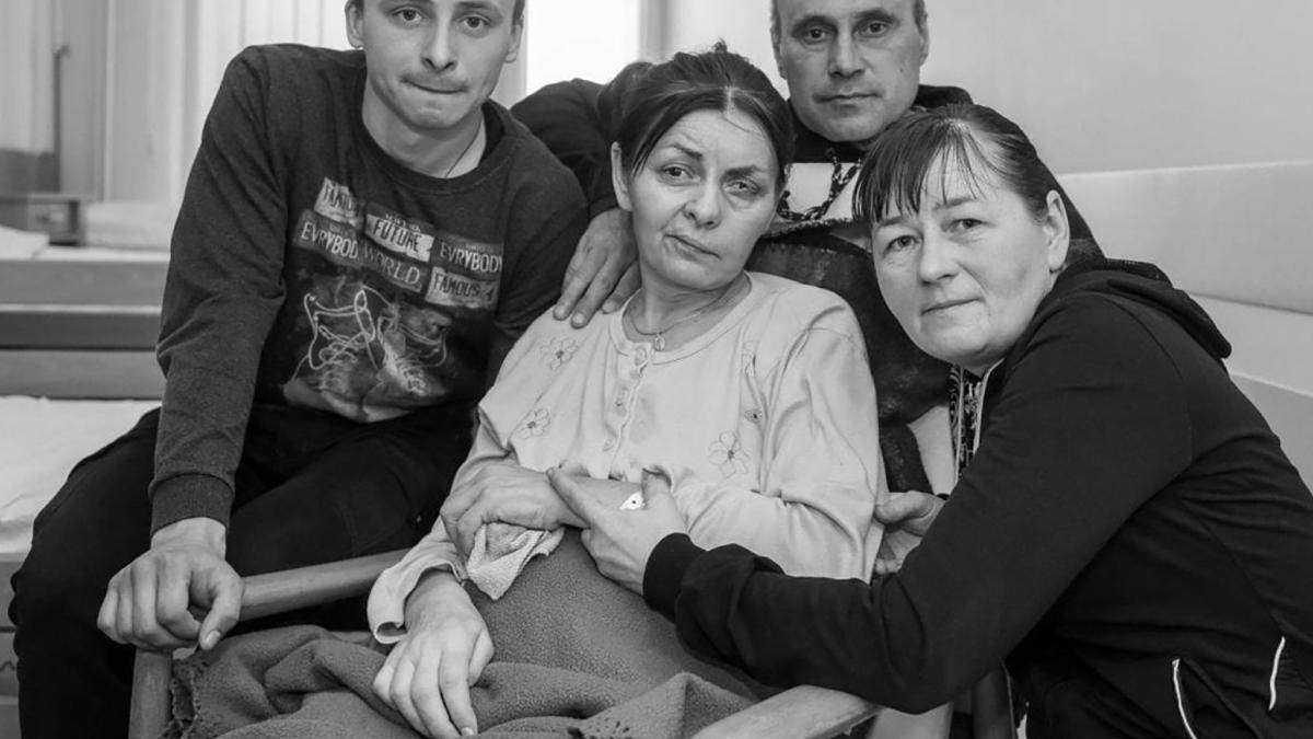 Померла українка Оксана Харченко, яку з інсультом кинув на вулиці роботодавець у Польщі Померла українка Оксана Харченко, яку з інсультом кинув на вулиці роботодавець у Польщі