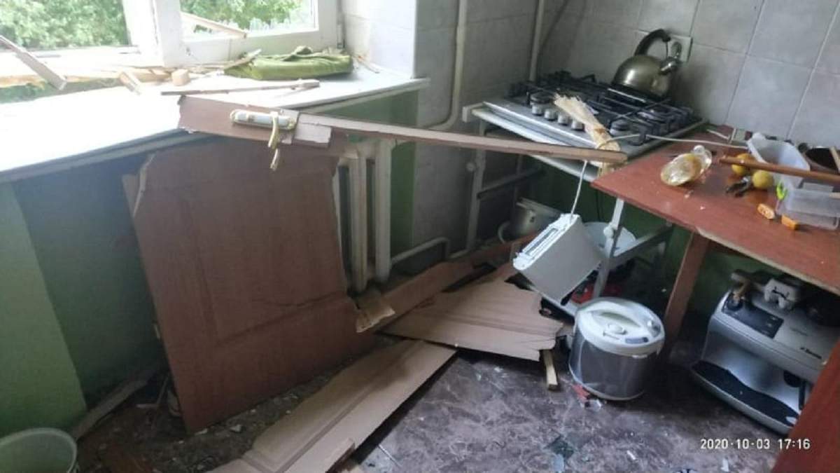 Во Львове взрыв газа едва не разнес квартиру: детали - фото и видео Во Львове взрыв газа едва не разнес квартиру: детали - фото и видео