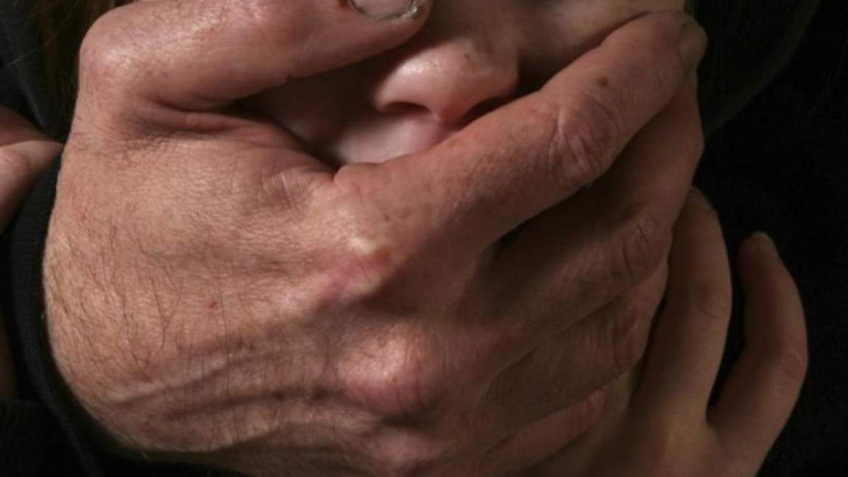 У Львові суд звільнив від покарання 47-річного пастора-педофіла У Львові суд звільнив від покарання 47-річного пастора-педофіла