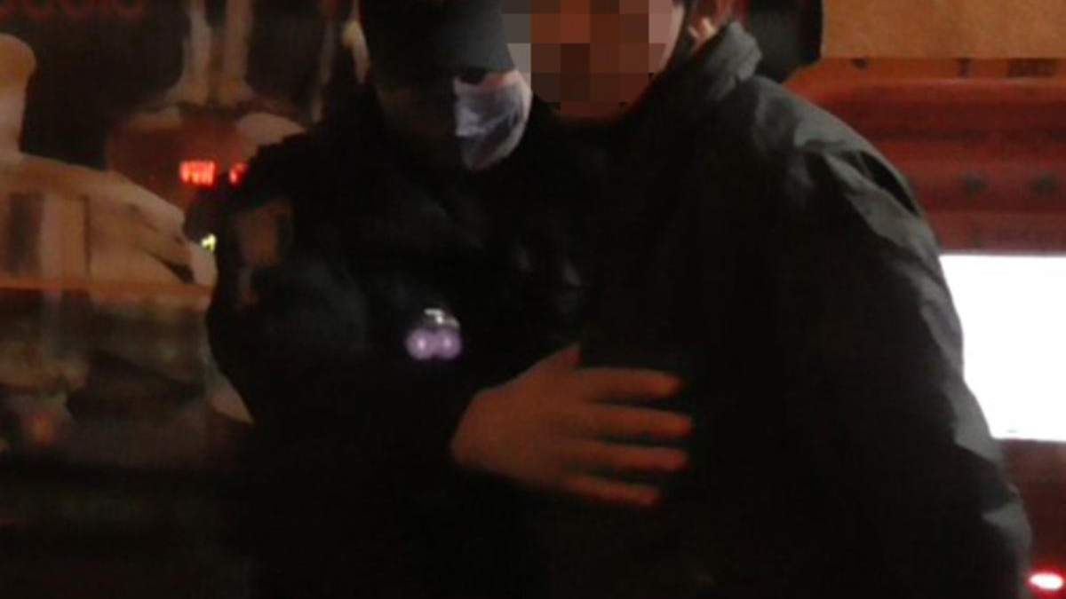У Львові поліцейська хитрощами затримала грабіжника: деталі – фото У Львові поліцейська хитрощами затримала грабіжника: деталі – фото