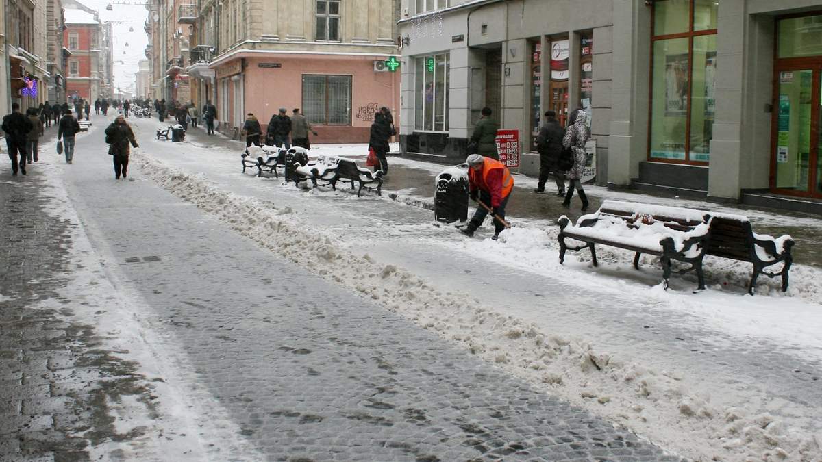 Прогноз погоди у Львові на 5 грудня 2020: буде сильний вітер і туман Прогноз погоди у Львові на 5 грудня 2020: буде сильний вітер і туман