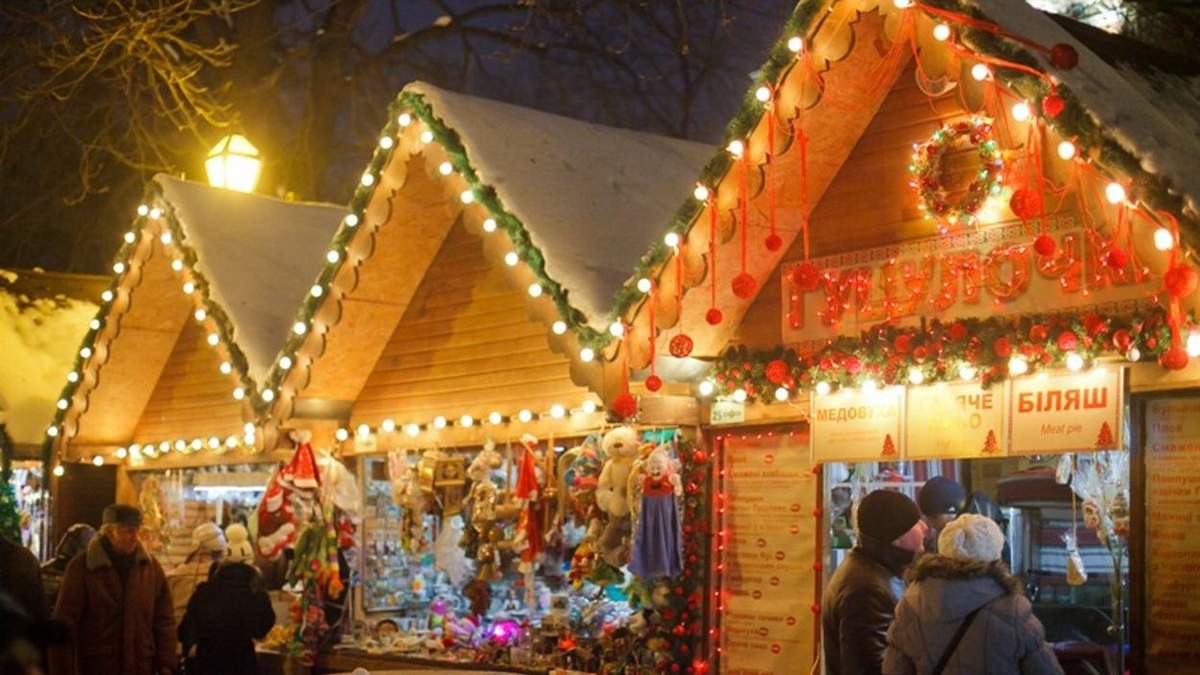 Перестрілка на Різдвяному ярмарку: у Львові підстрелили охоронця – фото Перестрілка на Різдвяному ярмарку: у Львові підстрелили охоронця – фото
