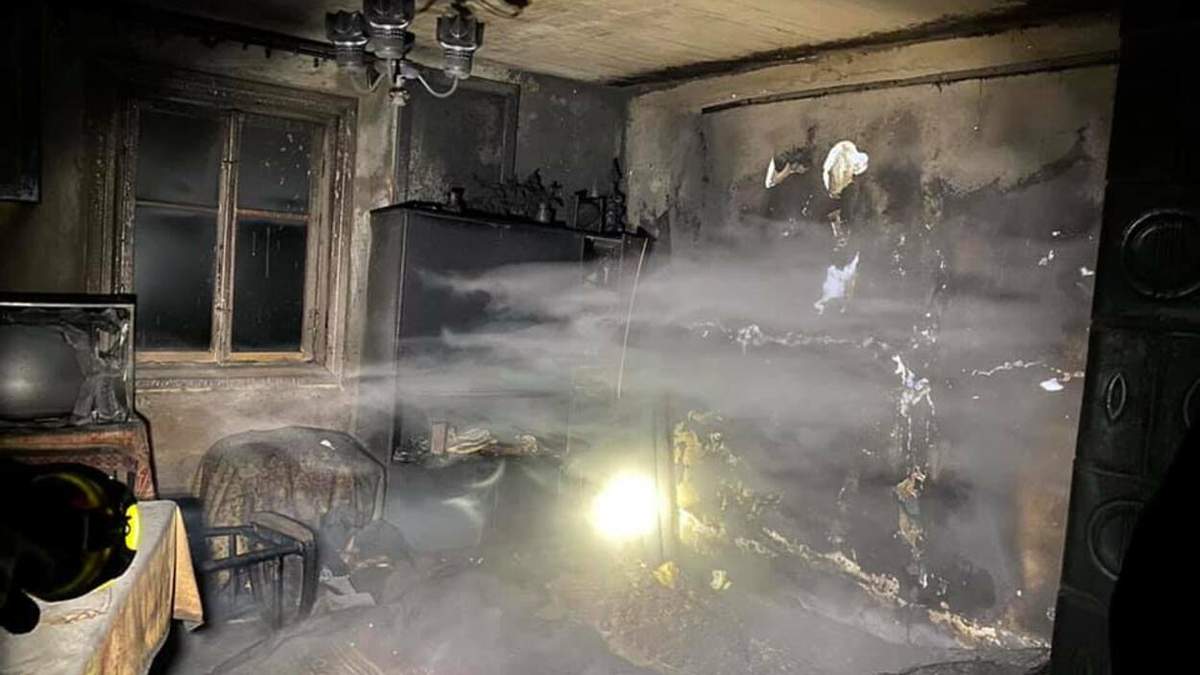 На Львівщині внаслідок пожежі загинув 90-річний чоловік: фото згарища - Львів На Львівщині внаслідок пожежі загинув 90-річний чоловік: фото згарища - Львів