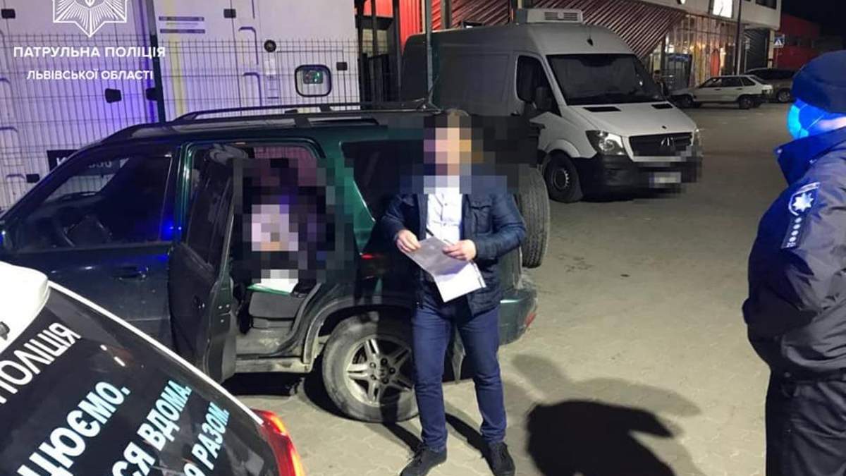 Львівські патрульні зупинили авто з 14-річною дівчиною за кермом: фото Львівські патрульні зупинили авто з 14-річною дівчиною за кермом: фото