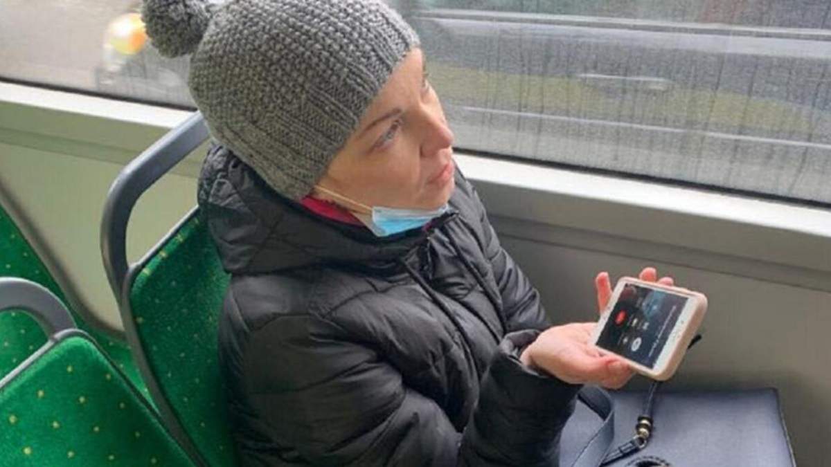 У Львові депутатку від ЄС оштрафували за безквитковий проїзд у тролейбусі У Львові депутатку від ЄС оштрафували за безквитковий проїзд у тролейбусі