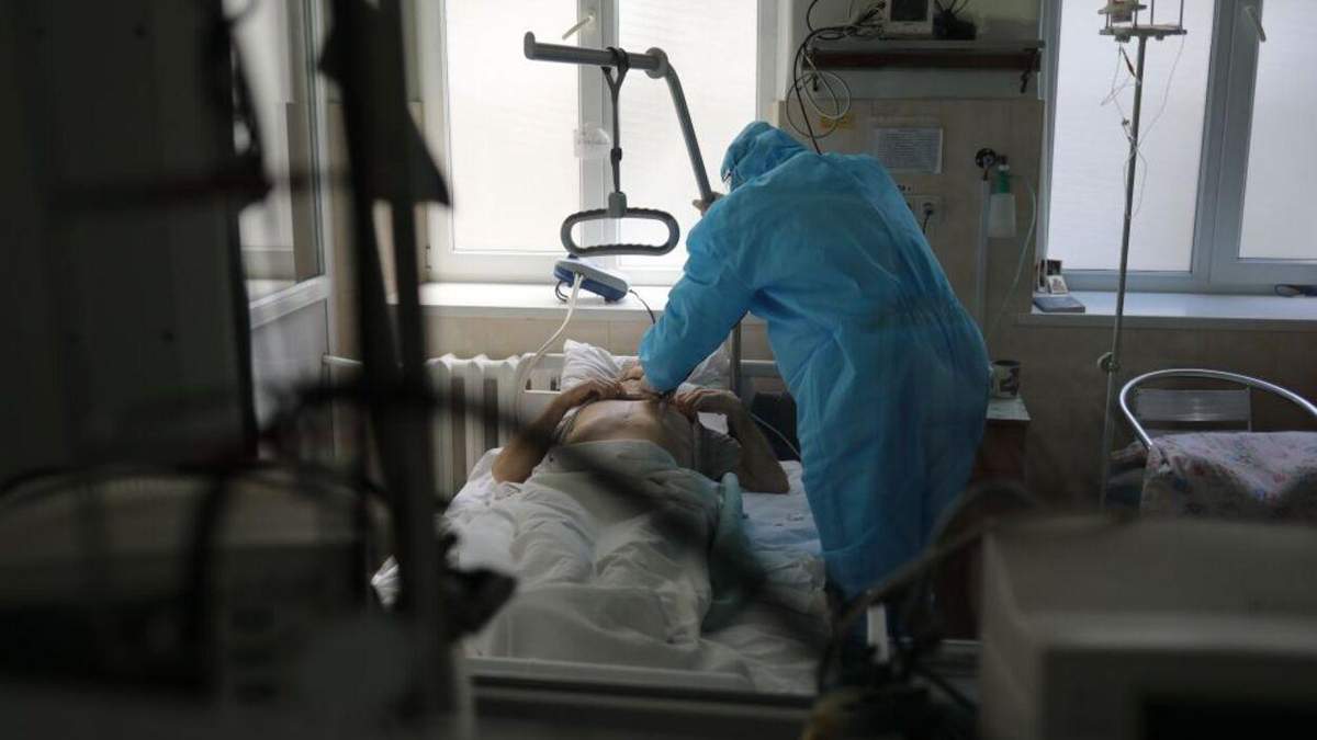 Коронавірус у Львові та області: знову понад 1,5 тисячі нових хворих за добу Коронавірус у Львові та області: знову понад 1,5 тисячі нових хворих за добу